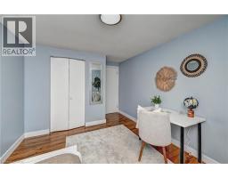 39 SOUTHWOOD Drive - 30