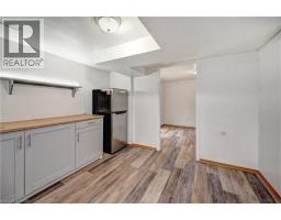 39 SOUTHWOOD Drive - 36