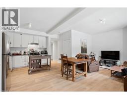 2 WILLOW Street UnitNo. 71 - 4