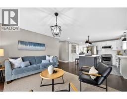 22 LINDA Crescent - 17