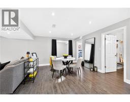 22 LINDA Crescent - 30