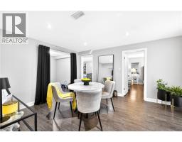 22 LINDA Crescent - 31