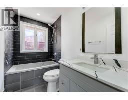 530 FOUNTAIN Street S - 21