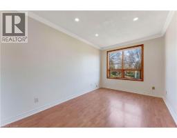 530 FOUNTAIN Street S - 33