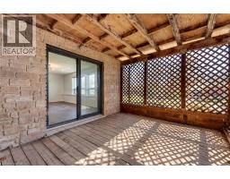 530 FOUNTAIN Street S - 38