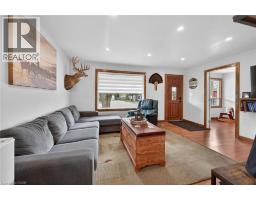 184 ELGIN Street - 3