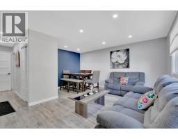 168 SILVER ASPEN Crescent - 12
