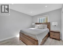 168 SILVER ASPEN Crescent - 13