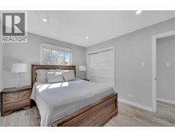 168 SILVER ASPEN Crescent - 14