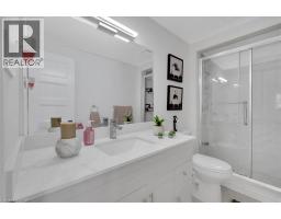 168 SILVER ASPEN Crescent - 17