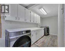 168 SILVER ASPEN Crescent - 23