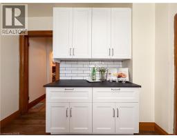 41 CHURCH Street E - 18