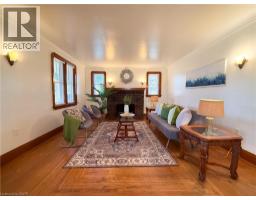 41 CHURCH Street E - 9