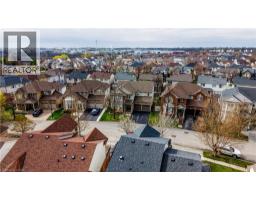 76 GLAZEBROOK Crescent - 44