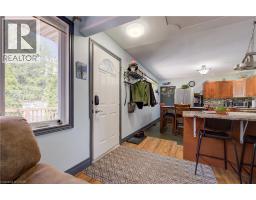 251 SHELDON Avenue N - 11