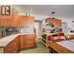 251 SHELDON Avenue N - 18