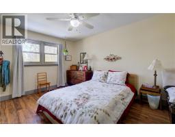 251 SHELDON Avenue N - 22