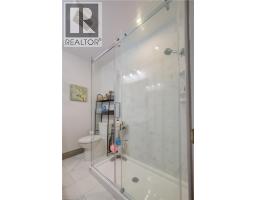 251 SHELDON Avenue N - 28