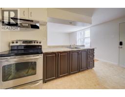 251 SHELDON Avenue N - 35