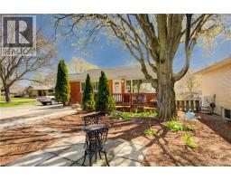 251 SHELDON Avenue N - 6