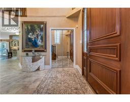 60 CHANDOS Drive - 4