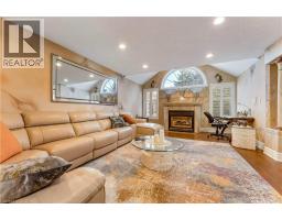 60 CHANDOS Drive - 5