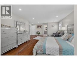 79 HOLBROOK Crescent - 17