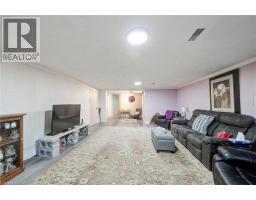 186 SHUH Avenue - 32