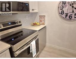 36 HAYHURST Road UnitNo. 334 - 17