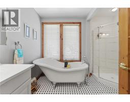 394 BISHOPSGATE Road - 13
