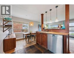 154 ORIOLE Street - 11