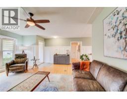 14 GRAYSTONE Avenue - 13