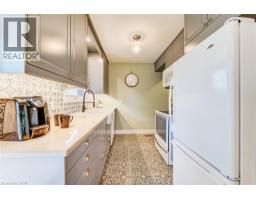 14 GRAYSTONE Avenue - 20