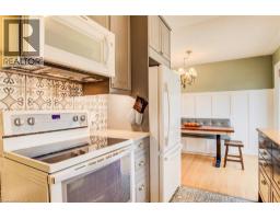 14 GRAYSTONE Avenue - 23