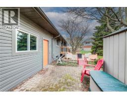 14 GRAYSTONE Avenue - 44