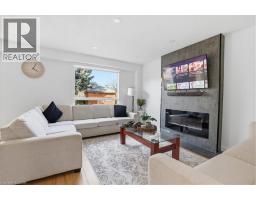 9 HOLM Street - 11