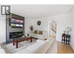 9 HOLM Street - 12