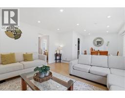 9 HOLM Street - 13