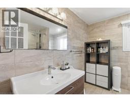 9 HOLM Street - 17