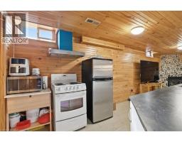 9 HOLM Street - 25