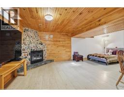 9 HOLM Street - 26