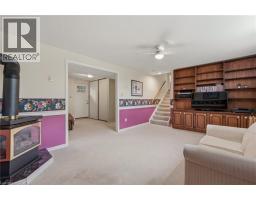 102 RIPLEY Crescent - 24