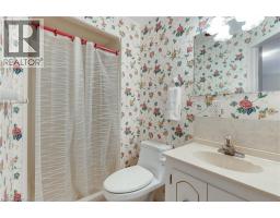 102 RIPLEY Crescent - 27