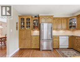 102 RIPLEY Crescent - 9