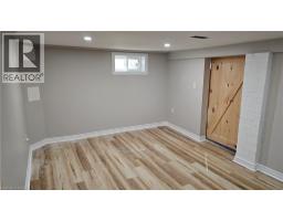 182 MARLBOROUGH Street - 25