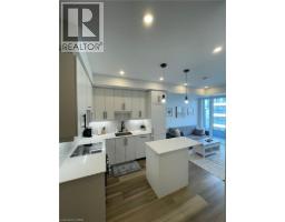 15 S WELLINGTON Street S UnitNo. 1701 - 4