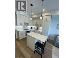 15 S WELLINGTON Street S UnitNo. 1701 - 9