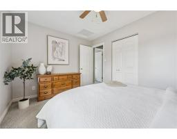 33 KINGFISHER Drive - 12