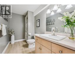 33 KINGFISHER Drive - 20
