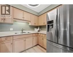 33 KINGFISHER Drive - 7